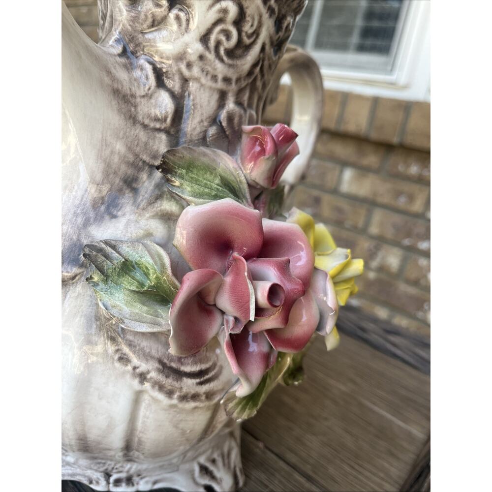 Capodimonte Porcelain Flower Pitcher With Lid Made In Italy. Pink Flower Is Chip - Picture 4 of 15